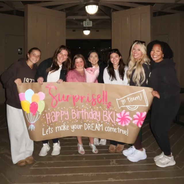 Help us welcome our newest @bamadreamteam Dreamer, BK, to the Dream On 3 family! 🤩

📣 A few days ago the @univofalabama Collegiate Dream Team surprised BK on her birthday to let her know that her @alabamacheer_rtr Dream would be coming true.

We can’t wait to see the magic that the Bama Dream team is going to create for this fun-loving and spirited 14-year-old! ✨